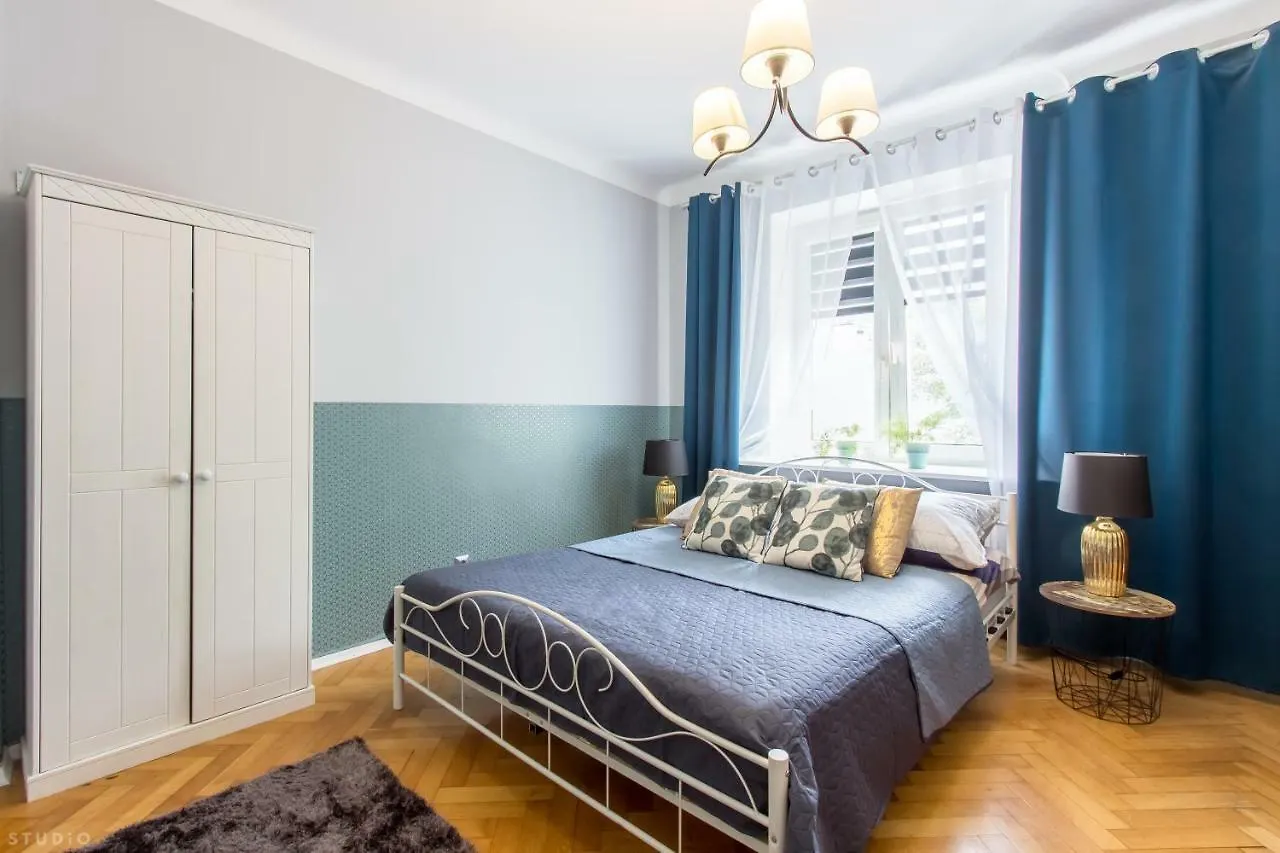 Clicktheflat Apartment Chmielna 7 Warsaw 0*,  Poland