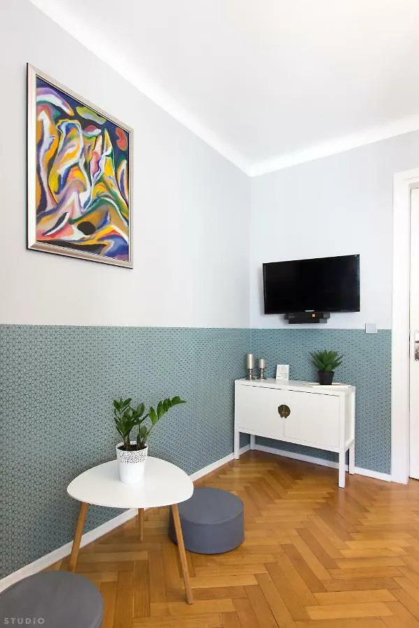 Clicktheflat Apartment Chmielna 7 Warsaw Poland